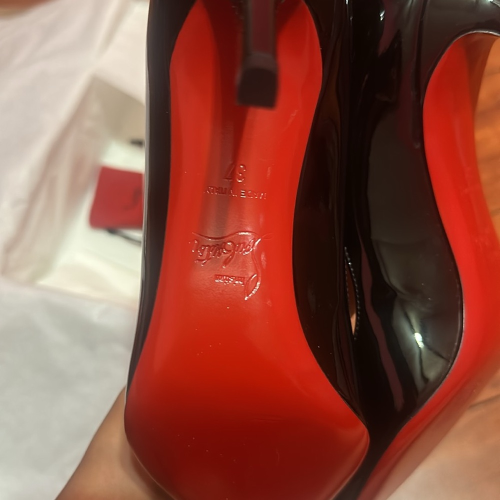 Christian Louboutin Pigalle 85mm Black Patent Calf Pumps - Picture 4 of 9